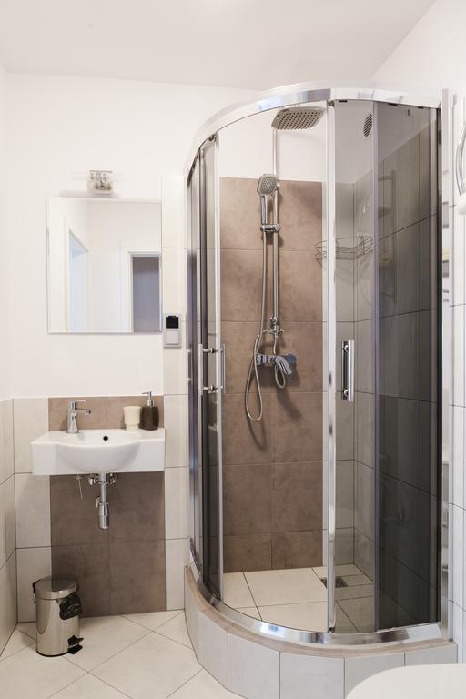 Krakow Cosy 3 Room 2 Bathroom Old Town ภายนอก รูปภาพ